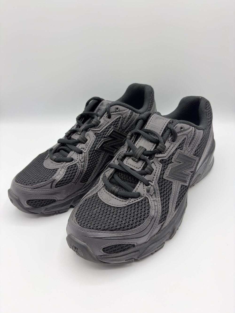 NEW BALANCE 740 RUNNING SHOES ADULT UNISEX MENS U740BO2 BLACK EXCELLENT SZ 6.5